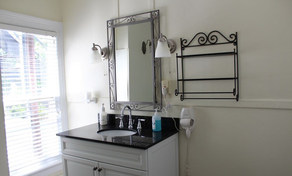 The Grassmere Inn - photo 38