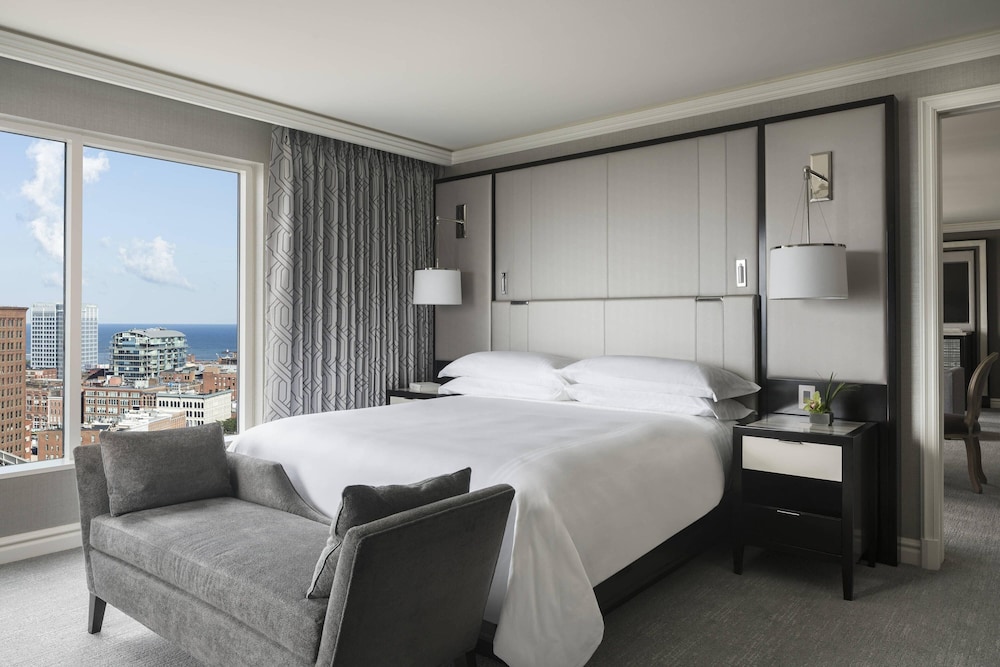 The Ritz Carlton Cleveland - photo 15