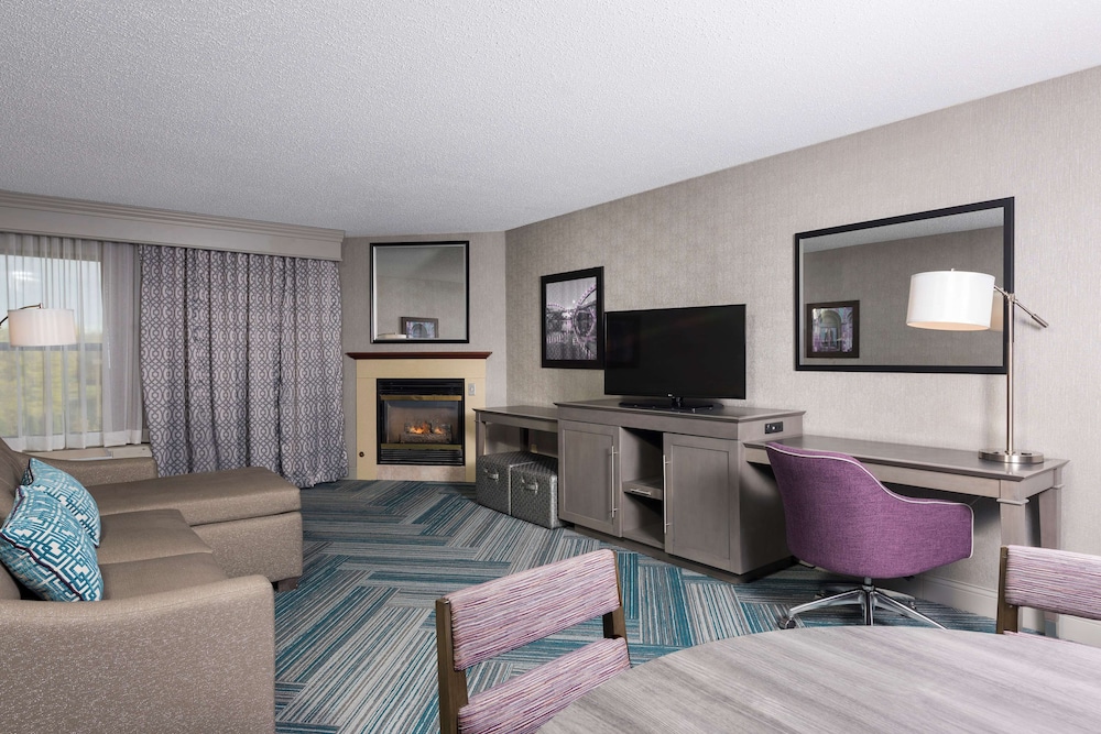 Hampton Inn Midland - photo 13