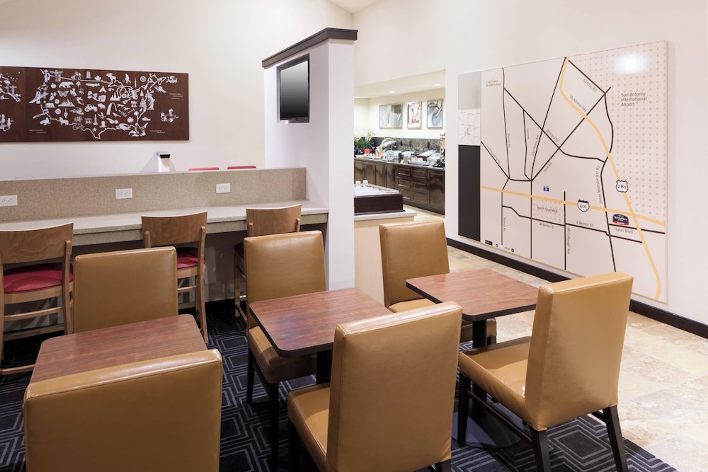 TownePlace Suites by Marriott San Antonio Airport - photo 22