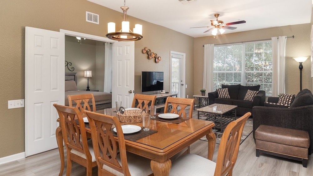 2821 Almaton Loop Unit 204 - photo 27