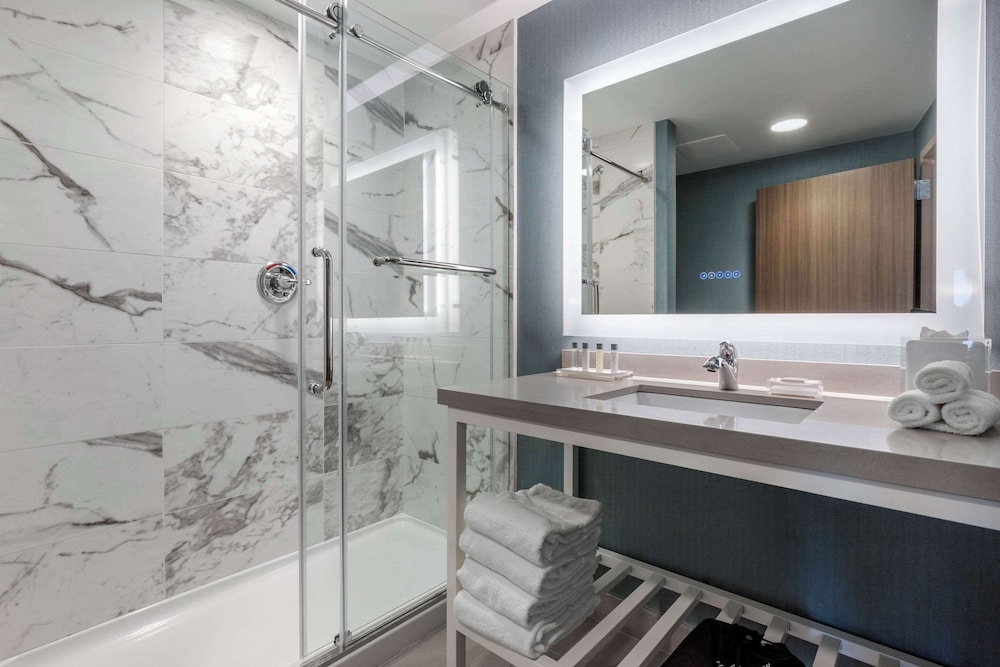 Cambria Hotel West Orange - photo 28