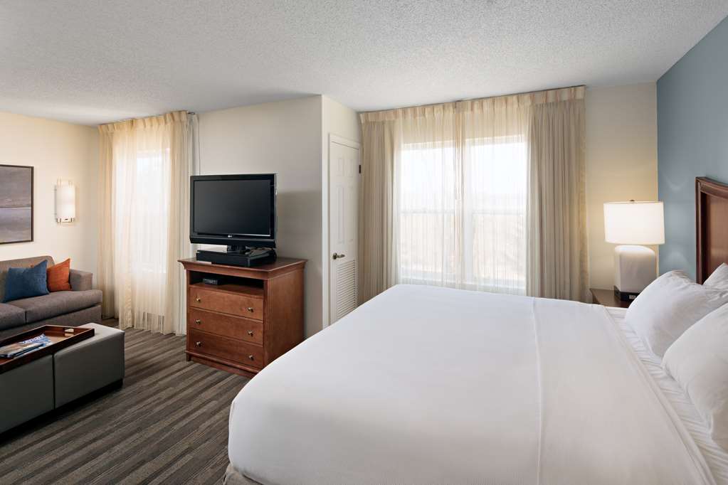 Hyatt House Herndon Reston - photo 17