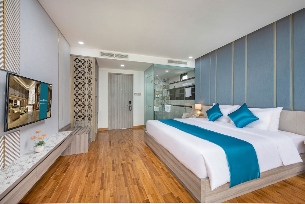 Calix Hotel — Da Nang — photo 5