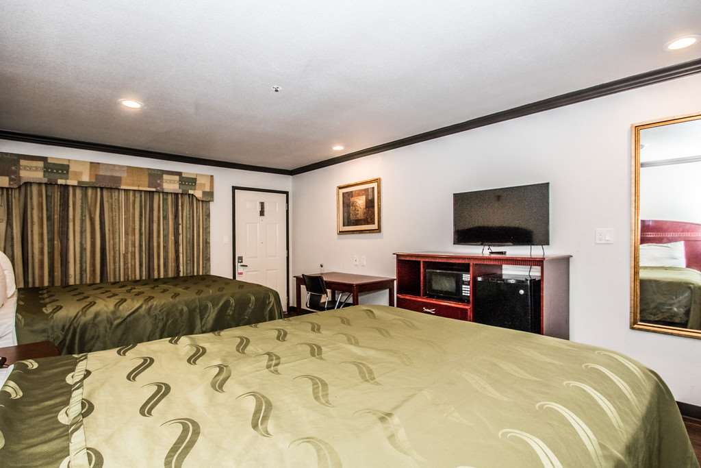 Americas Best Value Inn Ft. Worth - photo 22