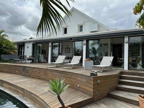 Villa Anra de charme & piscine — 4-Star Luxury Hotel in Saint-Paul, Réunion