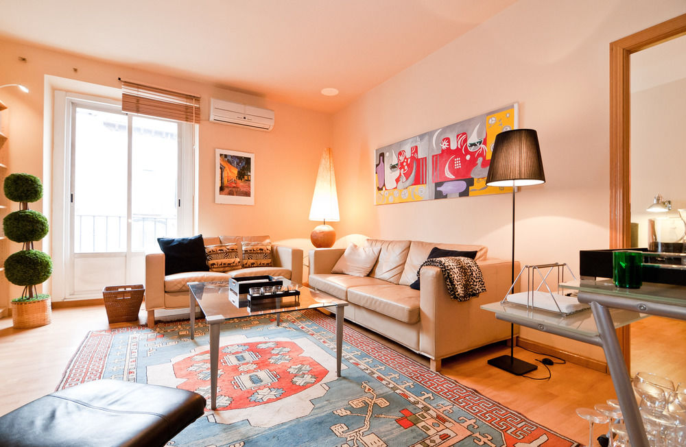 MC YOLO Apartamento Estación de Atocha Madrid hotel