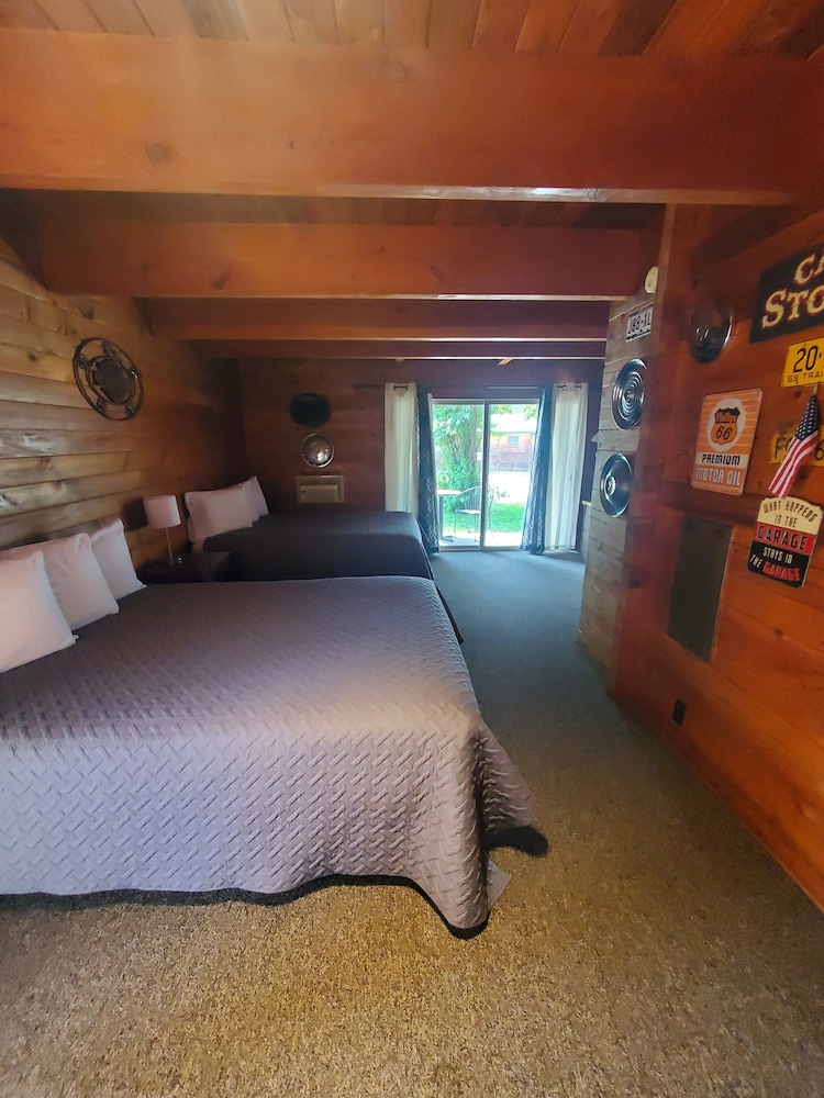 Virginian Resort - photo 10