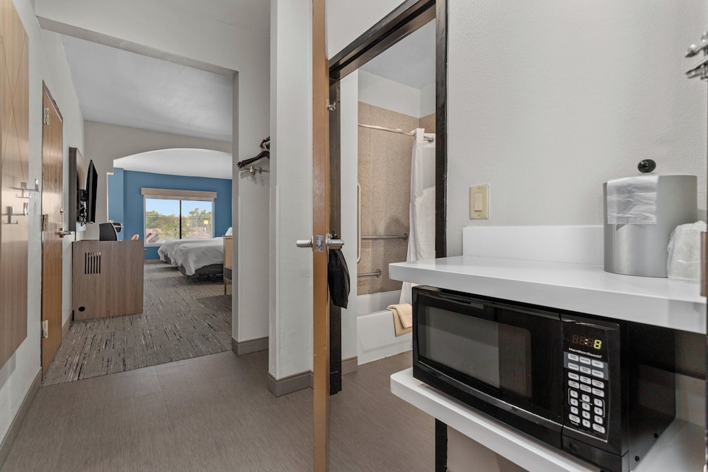 Holiday Inn Express Crockett by IHG - photo 6