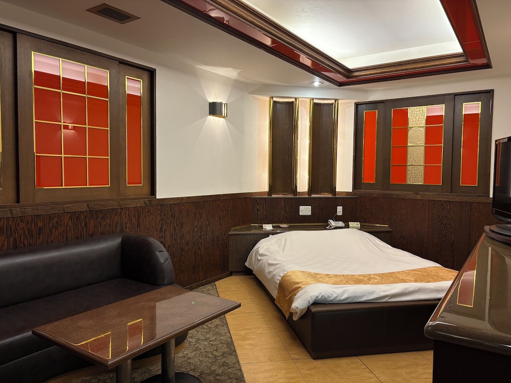 Hotel G7 - carbon neutral hotel in Tokyo
