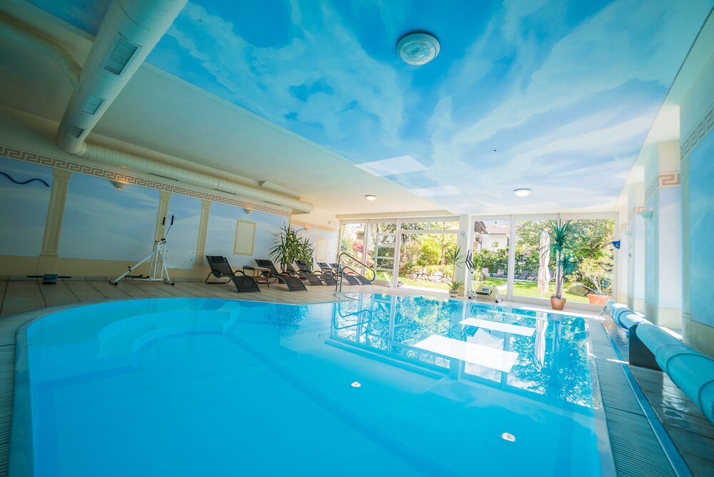 Parkhotel zur Linde - carbon neutral hotel in Silandro