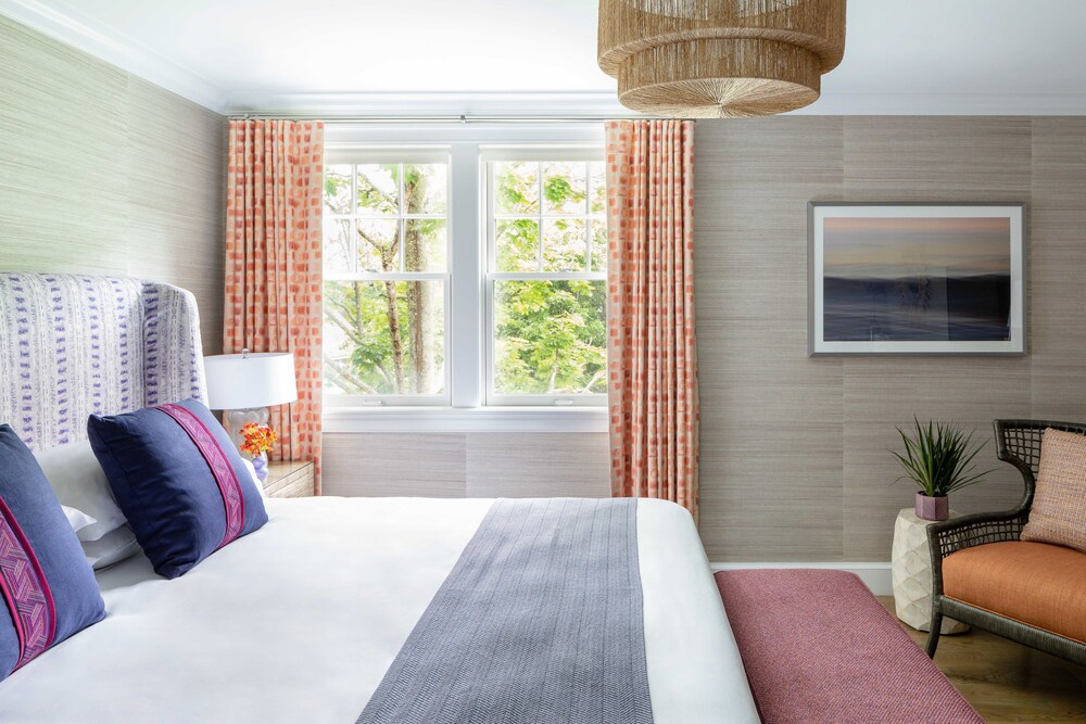 The Sydney The Edgartown Collection - photo 18