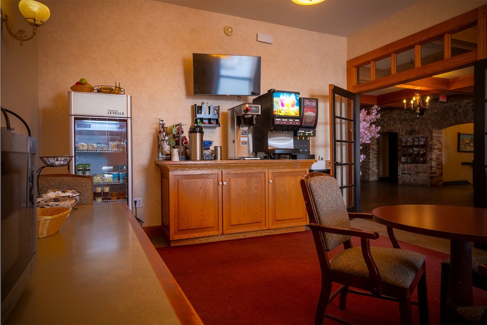 The Ennis Inn and Pub - photo 77