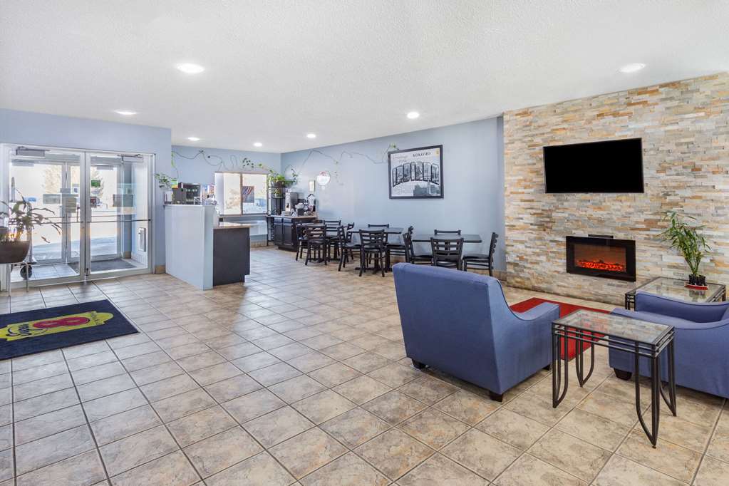 Super 8 by Wyndham Kokomo - photo 5