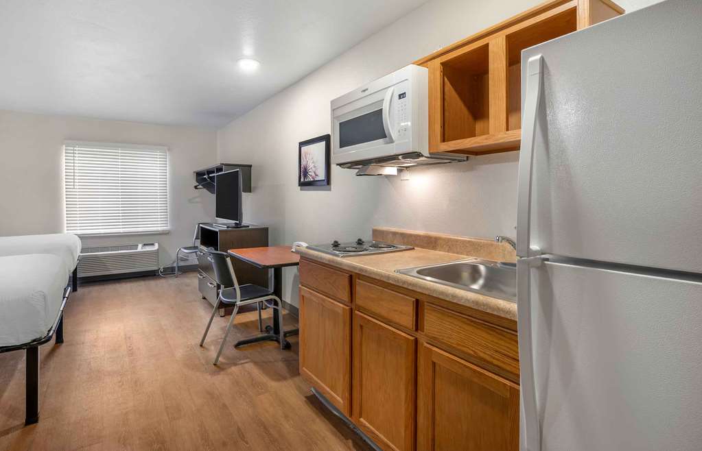 Extended Stay America Select Suites Indianapolis West - photo 20