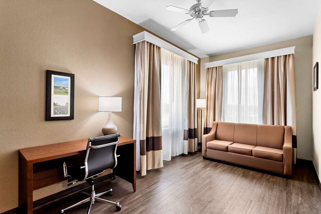 Comfort Inn & Suites Grenada - photo 44