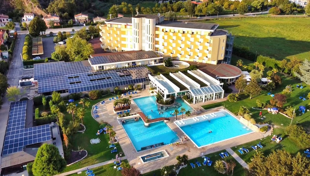 Hotel Terme Leonardo in Abano Terme, Italy