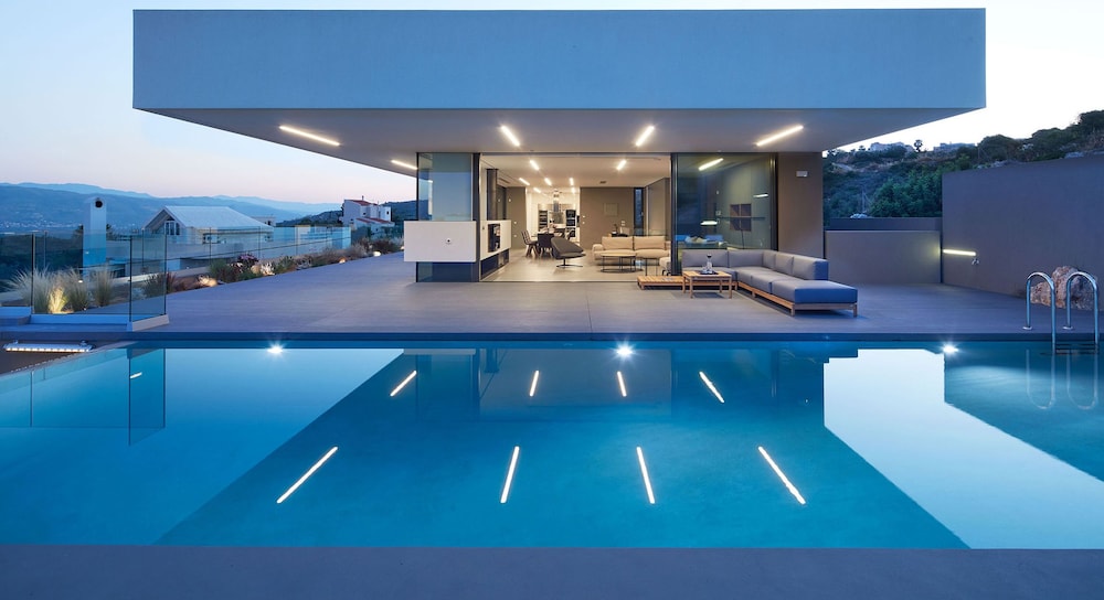 Villa Saint Antoine by Elea villas — 4-Star Luxury Hotel in Chania, Greece