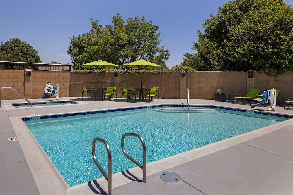 SpringHill Suites by Marriott Turlock - photo 22
