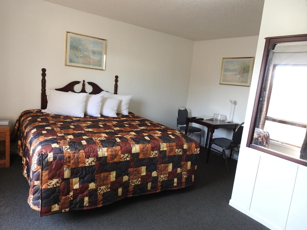 Liberty Motel - photo 8