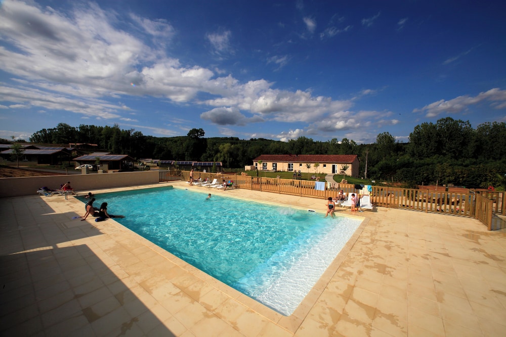Terres de France Les Hameaux de Pomette in Sarlat-La-Caneda, France