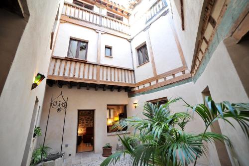 King David Suite — 4-Star Luxury Hotel in Toledo, Spain
