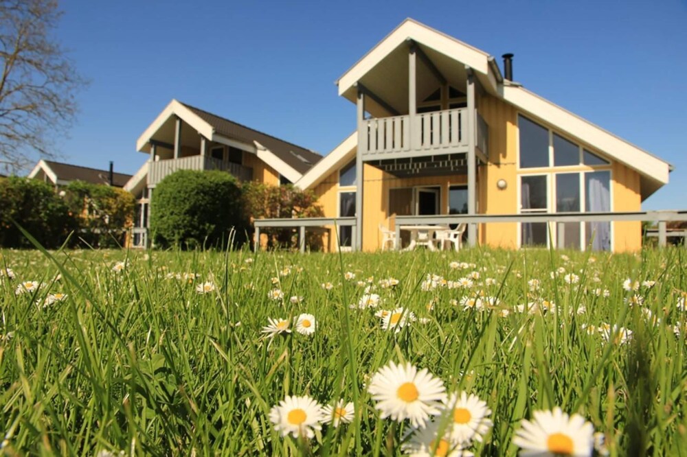 exklusives skandinavisches Ferienhaus — 4-Star Luxury Hotel in Rechlin, Germany