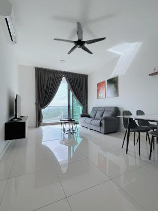 3 Rooms Legoland Medini Netflix Wi Fi Beach Pool 10 min to Singapore Checkpoint — 4-Star Luxury Hotel in Johor Bahru, Malaysia