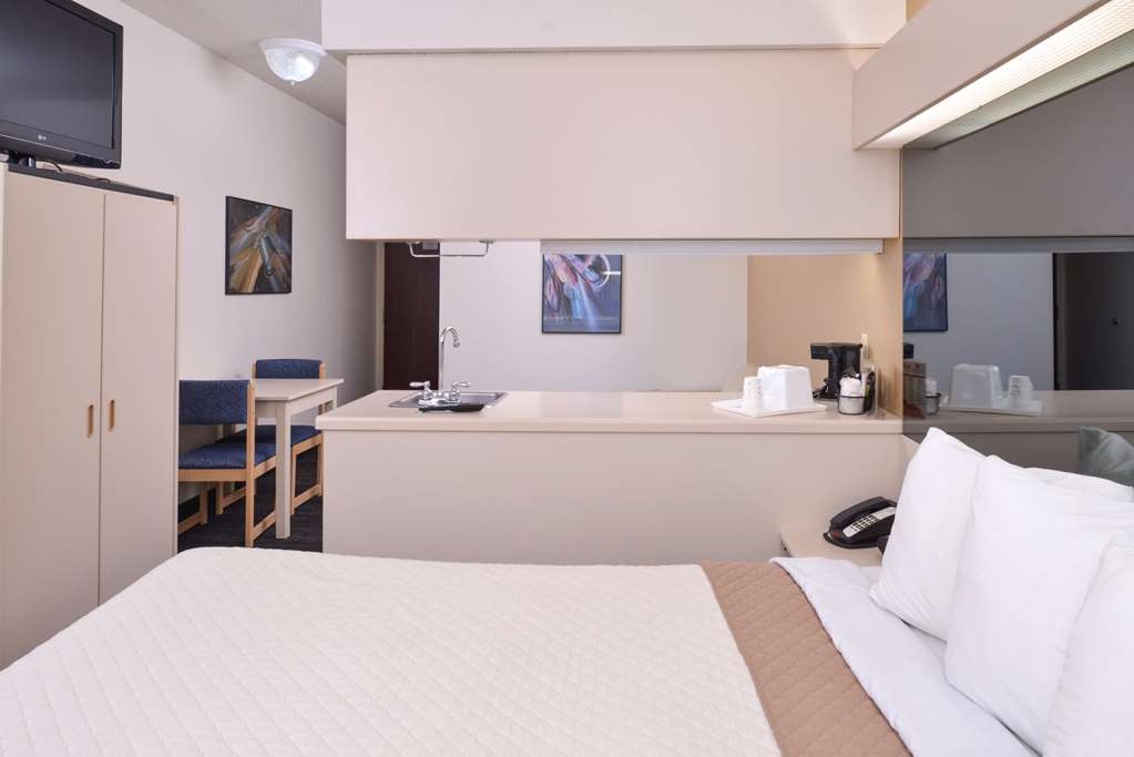 Americas Best Value Inn & Suites Maryville - photo 14