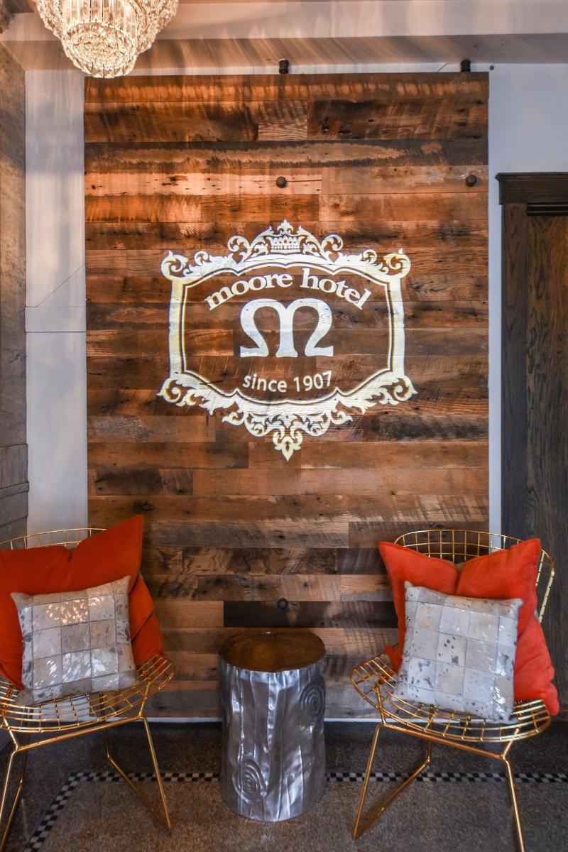 The Moore Hotel - photo 14