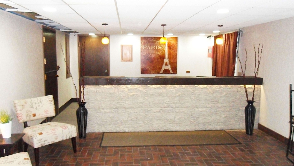 Magnuson Hotel Dixon - photo 2