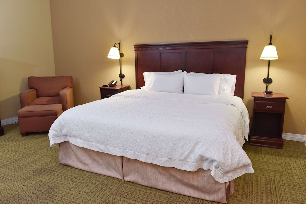Hampton Inn Ruston - photo 8