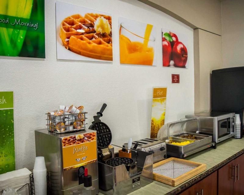 Quality Inn Weeki Wachee Spring Hill - photo 26