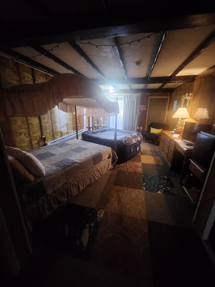 Pocono Mountains Hotel and Spa - photo 59