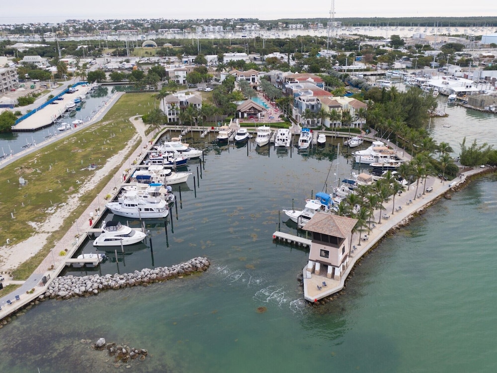 Marlin Bay Resort & Marina Managed by Elite Alliance Hospitality - photo 467