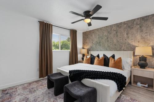 Luxurious Hidden Gem l Downtown Access l Fireplace in Austin, United States