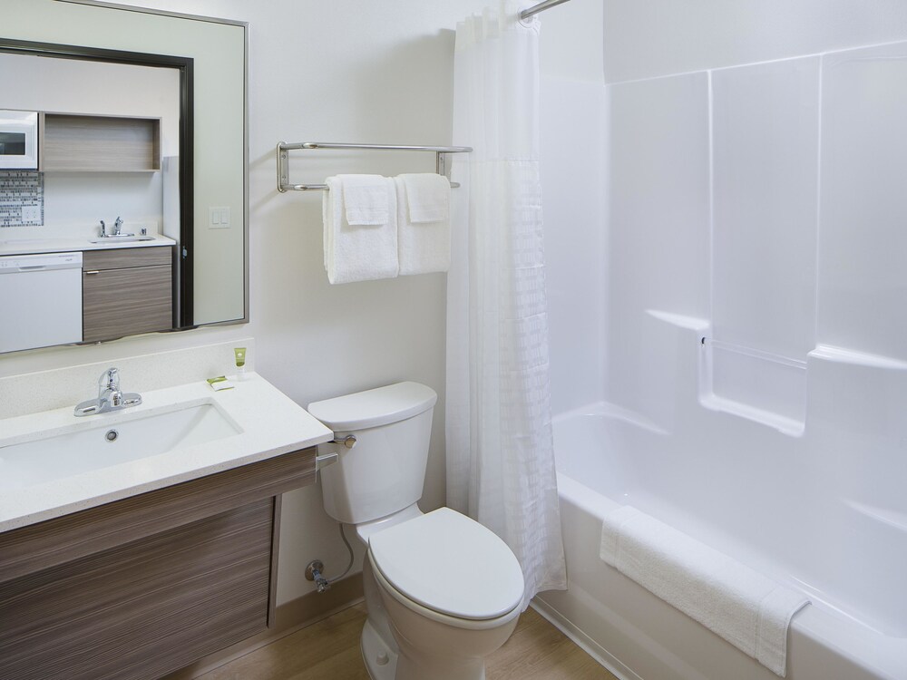 WoodSpring Suites Seattle Everett - photo 21