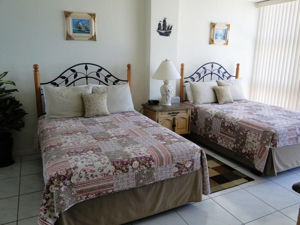 Galt Ocean Gem 1 1 Direct Ocean View 9 - photo 5