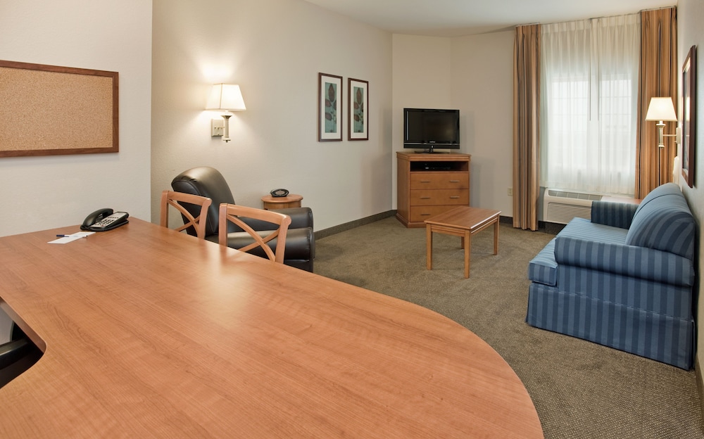 Candlewood Suites Northeast Kansas City an IHG Hotel - photo 4
