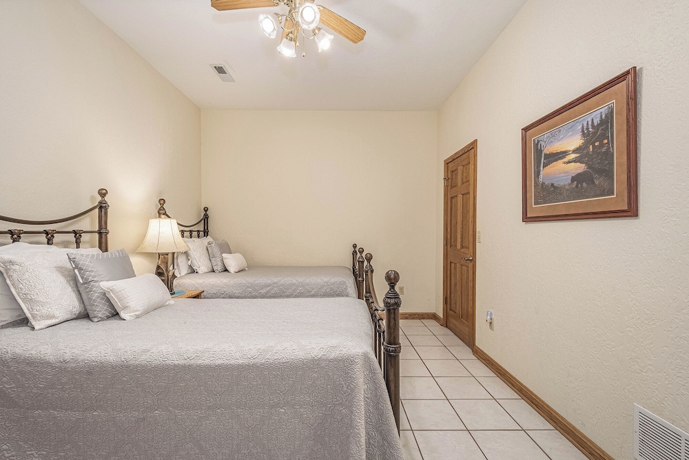 Dreamers Inn - photo 23