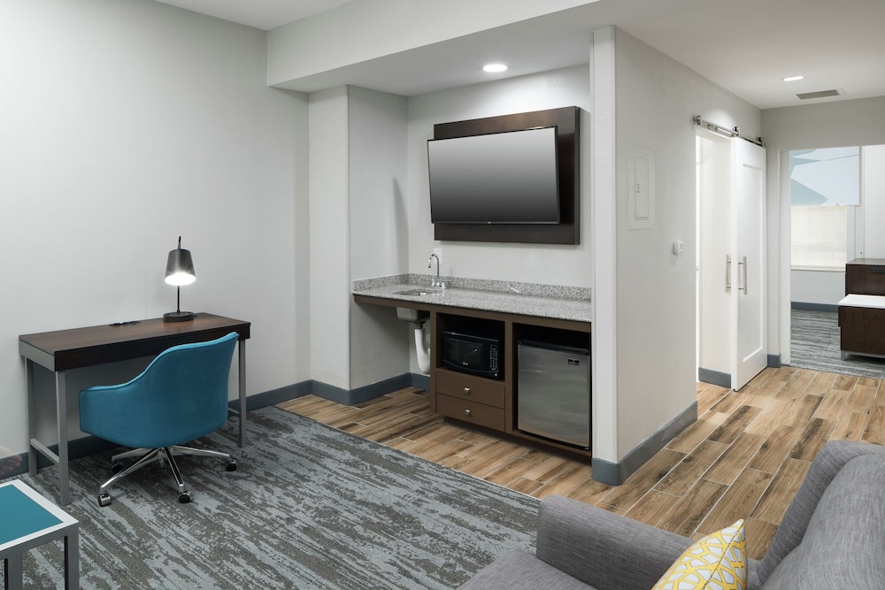 Hampton Inn & Suites Atlanta Downtown - photo 12