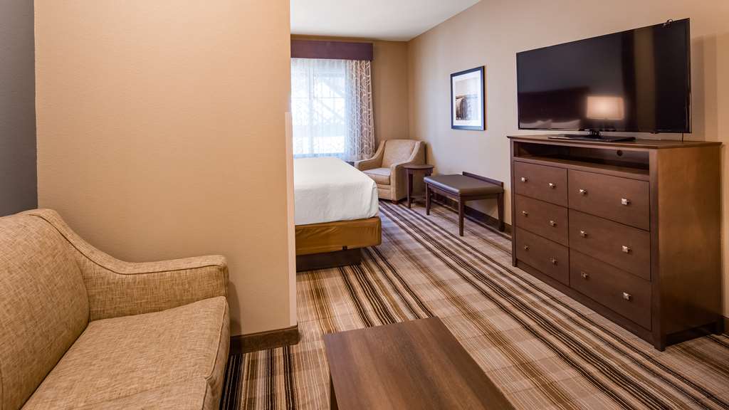 Best Western Plus Overland Inn - photo 14