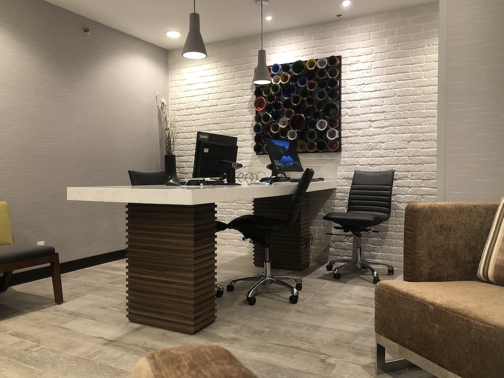 DoubleTree by Hilton Appleton - photo 48
