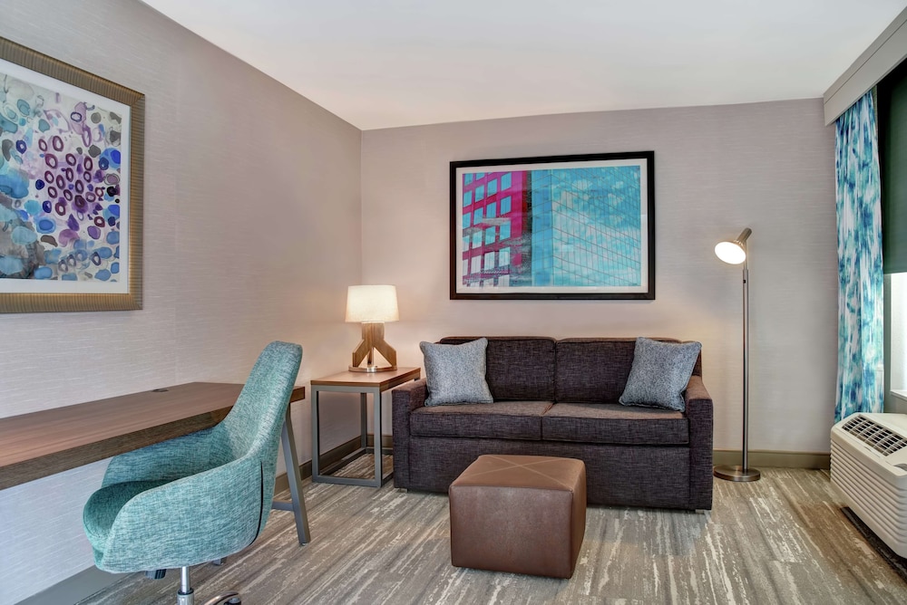 Hilton Garden Inn Kansas City - photo 29