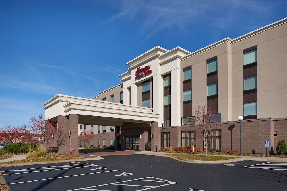 Hampton Inn & Suites Rogers - featured photo