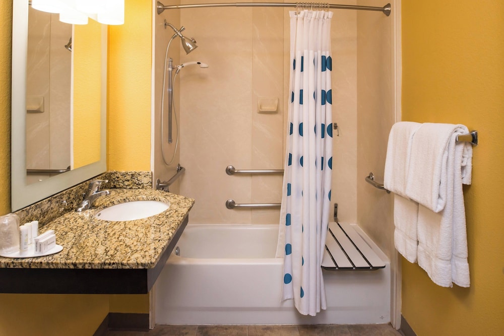 TownePlace Suites By Marriott Anaheim Maingate Near Angel Stadium - photo 22