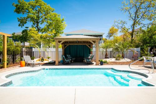 Nemo's Place by Oak Island Accommodations - photo 30