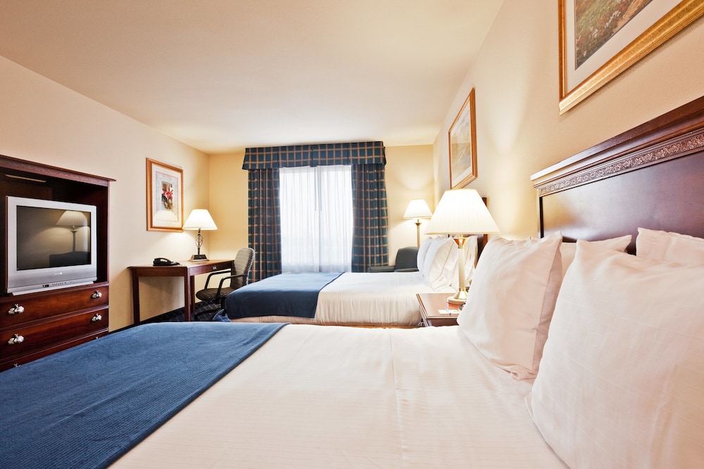 Holiday Inn Express Hotel & Suites Paragould by IHG - photo 15