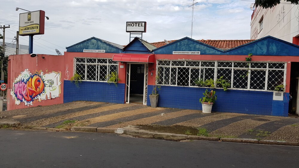 Hotel e Pousada Freitas in Campinas, Brasil