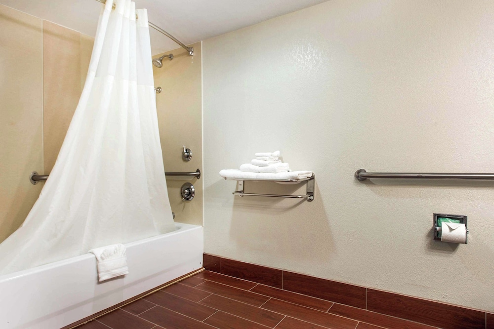Quality Inn Black Mountain Asheville East - photo 28